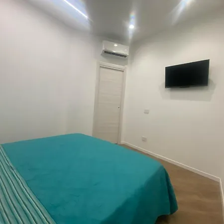 Apartment Romeo' S House *